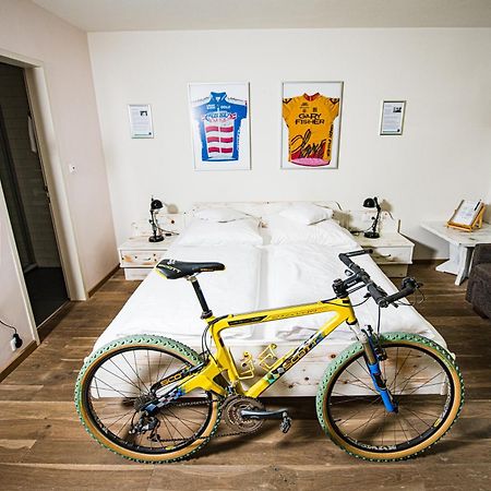 Der Tannenhof Hotell Reutte Exteriör bild