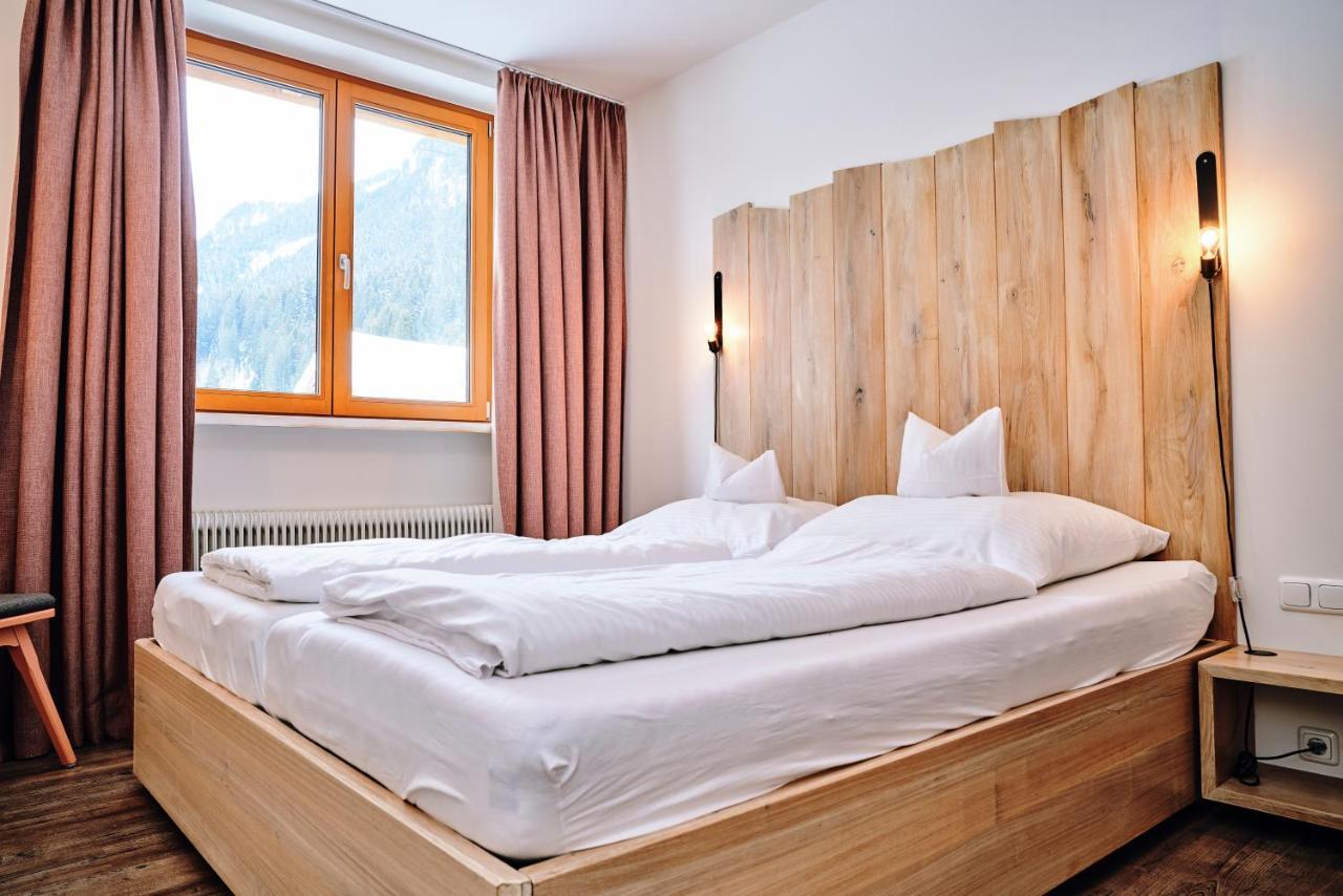 Der Tannenhof Hotell Reutte Exteriör bild